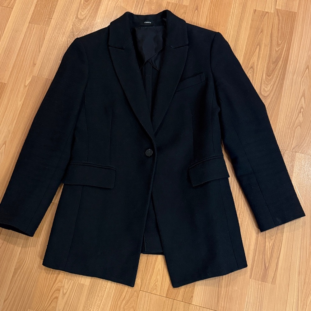 Theory Etiennette Women's Black Blazer. Size 6. Textured Cotton.